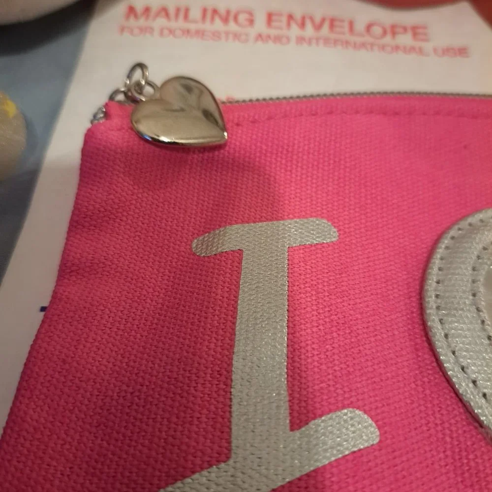 *  SWEETHEART BAG  * PRETTY LITTLE PINK MAKEUP BAG * With MIRROR - Picture 4 of 5